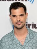 Taylor Lautner